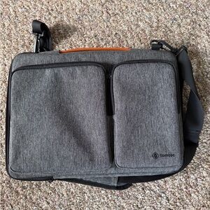 Gray Laptop Messenger Bag with Dual Front Pockets